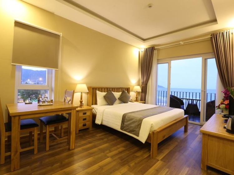 JAZZ HOTEL ĐÀ NẴNG