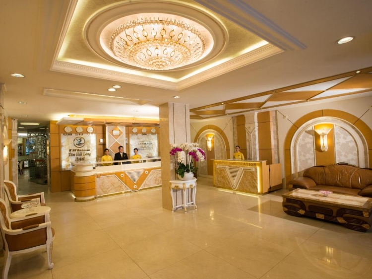SILVERLAND CENTRAL HOTEL & SPA AGODA