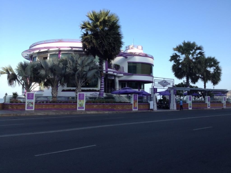 JOLIE MOD HOTEL